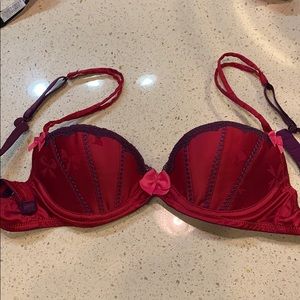 VS Sexy Little Things Push Up Bra 32B